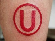 Tattoo - Tatuaje - tatuagem - Tatuaje de la Barra: Trinchera Norte • Club: Universitario de Deportes • País: Peru