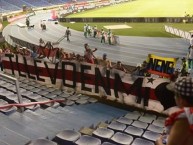 Trapo - Bandeira - Faixa - Telón - Trapo de la Barra: Frente Rojiblanco Sur • Club: Junior de Barranquilla