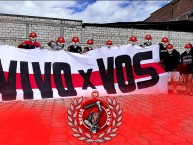 Trapo - Bandeira - Faixa - Telón - "VIVO x VOS" Trapo de la Barra: Furia Roja &bull; Club: Técnico Universitario &bull; País: Ecuador