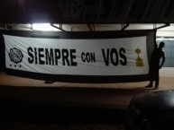 Trapo - Bandeira - Faixa - Telón - "SIEMPRE CON VOS" Trapo de la Barra: La Barra 79 • Club: Olimpia