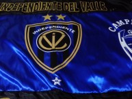 Trapo - Bandeira - Faixa - Telón - Trapo de la Barra: La Locura del Valle • Club: Independiente del Valle • País: Ecuador