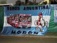 Trapo - Bandeira - Faixa - Telón - Trapo de la Barra: Los Borrachos de Morón • Club: Deportivo Morón • País: Argentina