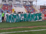 Trapo - Bandeira - Faixa - Telón - "Inmigrante" Trapo de la Barra: Los de Siempre • Club: Oriente Petrolero • País: Bolívia