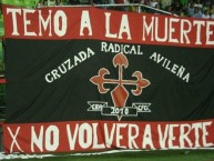 Trapo - Bandeira - Faixa - Telón - "Temo a la Muerte X no volver a Verte" Trapo de la Barra: Los Demonios Rojos • Club: Caracas