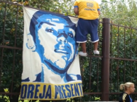 Trapo - Bandeira - Faixa - Telón - "Oreja presente. Los pibes del crazy bus" Trapo de la Barra: Los Guerreros &bull; Club: Rosario Central &bull; País: Argentina