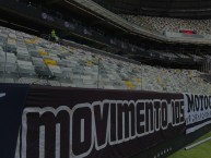 Trapo - Bandeira - Faixa - Telón - "FAIXA DE CAMPO" Trapo de la Barra: Movimento 105 Minutos &bull; Club: Atlético Mineiro &bull; País: Brasil