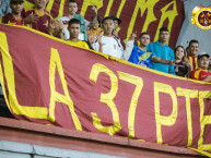 Trapo - Bandeira - Faixa - Telón - Trapo de la Barra: Revolución Vinotinto Sur &bull; Club: Tolima